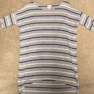Lularoe XS Irma shirt